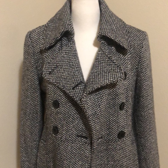 Guess coat sz M - Picture 2 of 10